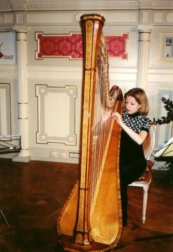 Anna Virkolanzeva / Vienna Radio Symphony Orchestra Chief / Harp Lesson