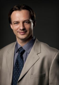 Marek Spakievic / Associate Professor, Faculty of Music, Azusa Pacific University / Cello Lesson