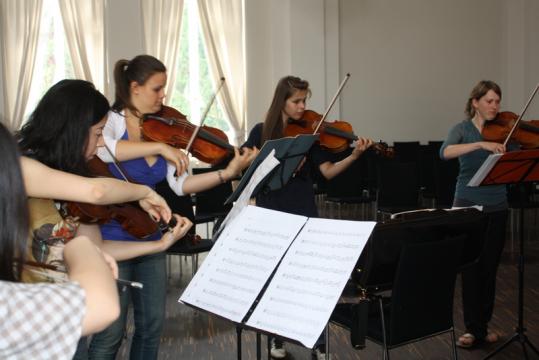 バーデンバーデン・カールフレッシュ国際夏期弦楽アカデミー