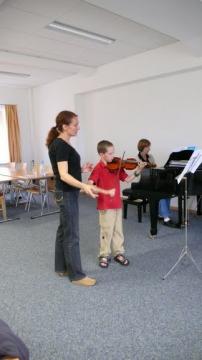 Snezana Kiss / Children's Education Specialist / Violin Lesson