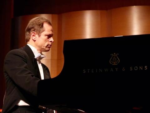 マルクス・プラウゼ ピアノレッスン｜オーストリア・ウィーン市立音楽芸術大学教授