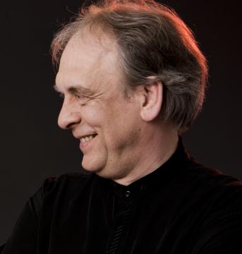 Hans-Christian Schweiker / Professor, Cologne University of Music, Germany / Cello Online Lesson