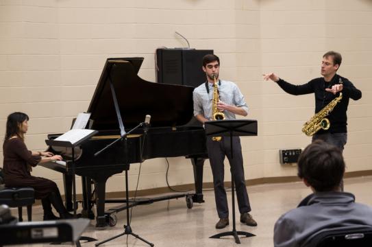 Lars Mureksch/Professor, Zurich University of the Arts, Switzerland/Former Professor, University of Music and Music, Vienna, Austria/Saxophone online lessons