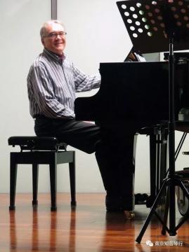 Dennis Salmond / Former Professor, University of Southern California, USA & Former Professor, Berklee College of Music / Online Piano Lessons / Composition Lessons