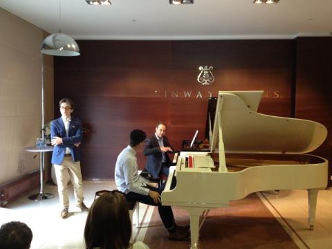 Juan Lago / Professor, José Iturbi Conservatory of Valencia / Piano Lessons