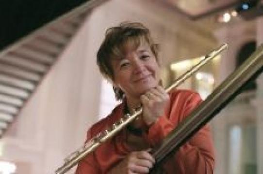 Barbara Giesler Hase / Professor Emeritus, University of Music and Performing Arts Vienna / Flute Lesson