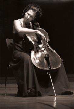 Shenia Jankovich / Professor, University of Music in Detmold / Cello Lesson