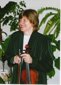 Barbara Stanzelite / Children's Education Instructions Author / Violin Lesson