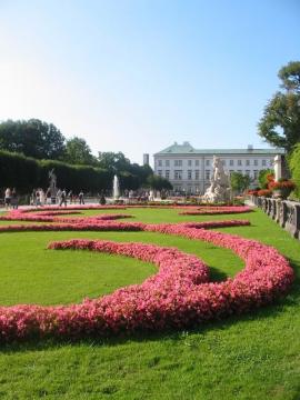 UNIVERSITÄT MOZARTEUM SALZBURG