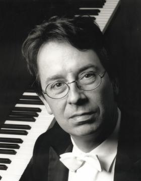 Pascal Siglist / Former Professor of the Royal Academy of Music in Antwerp / Piano Lessons