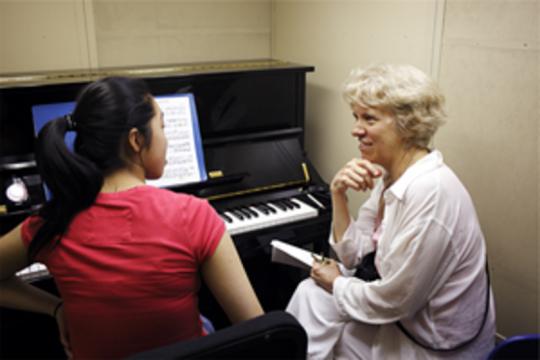 New York Piano Summer Course for Kids-City University of New York Hunter College