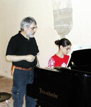 Alejandro Geberovich / Former Professor, University of Music and Arts Vienna / Piano Lessons