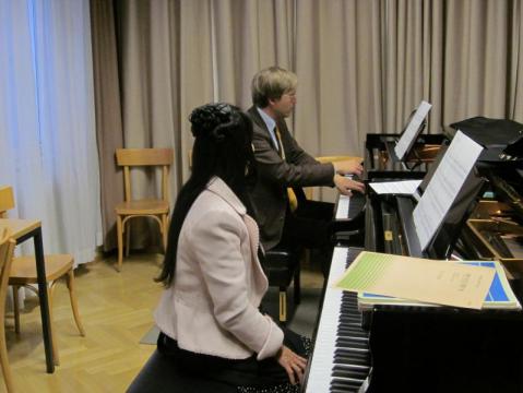 Jan Gottlieb Irachek / Professor, University of Music and Performing Arts Vienna / Piano lessons