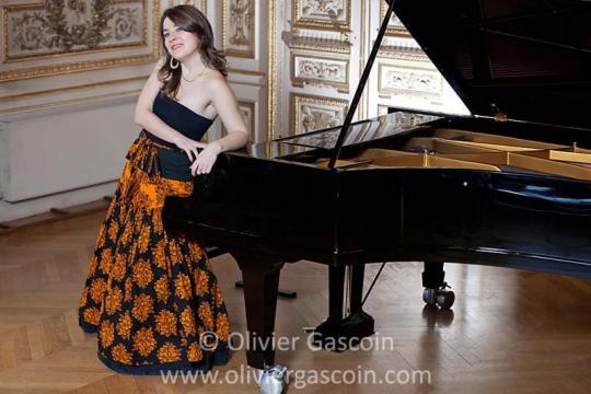 Victoria Shereshevskaya / Assistant Professor, Ecole Normal Conservatory / Piano Lesson