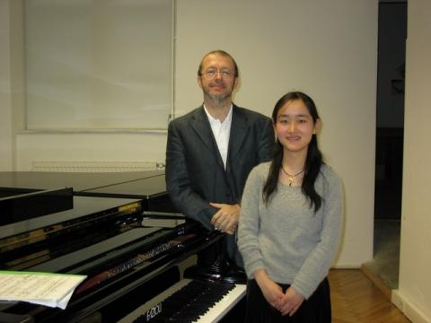 Karbaat / Professor, University of Music and Arts Vienna / Piano Lessons