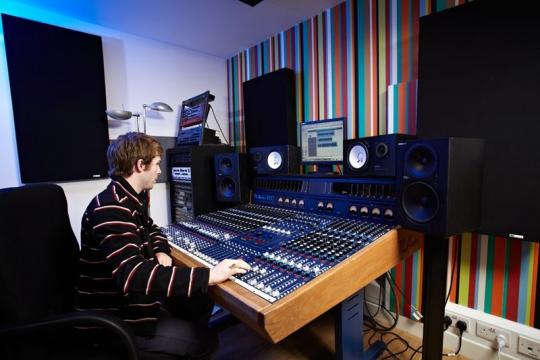 Point blank music production summer course