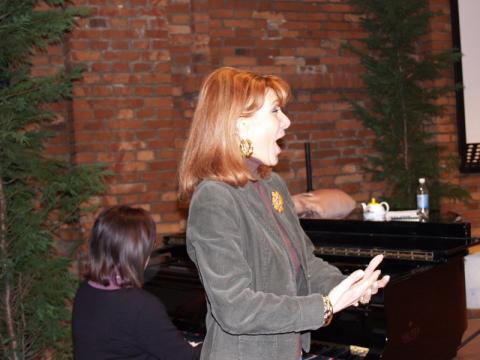 Lucetta Bitzi / Professor of Parma Conservatory / Vocal Music Public Lesson