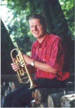 Uwe Komischke / Professor, Franzlist University of Music, Germany & Former Munich Philharmonic / Trumpet Online Public Lesson