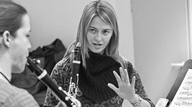 Laura Luis Ferrerez / Professor, Frankfurt University of Music and Performing Arts, Germany / Clarinet Online Lesson