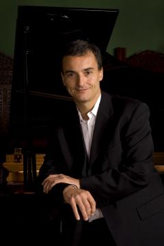 Colin Stone / Former Professor of the Royal Academy of Music & Royal Northern College of Music / Piano Lessons