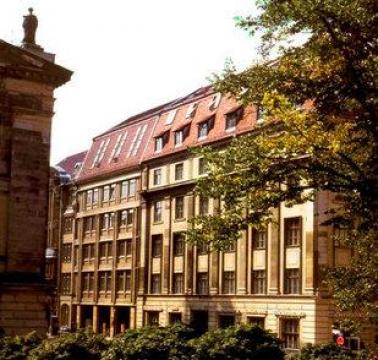 ハンスアイスラー音楽大学／Hochschule für Musik Hanns Eisler Berlin