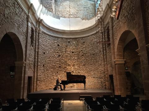 Vladislav Bronefetsky / Professor of the Conservatoire Nationale de Catalonia, Spain / Piano open lesson