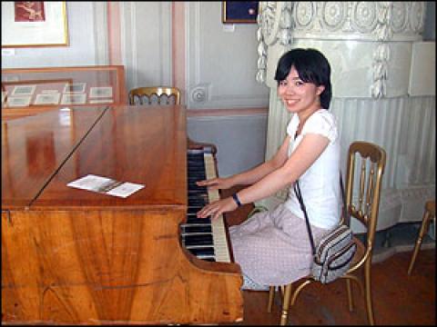 須山由梨さん／ピアノ／ウィーン国際音楽ゼミナール／オーストリア・ウィーン