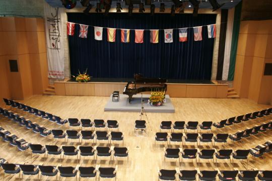 ムルハルト国際ピアノアカデミー