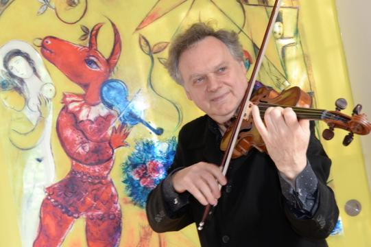  Alexandre Brussilovsky / Professor at Ecole Normale de Musique de France, Professor at Rachmaninov Conservatory & Former Professor at Versailles Regional Conservatory / Violin Online Public Lessons