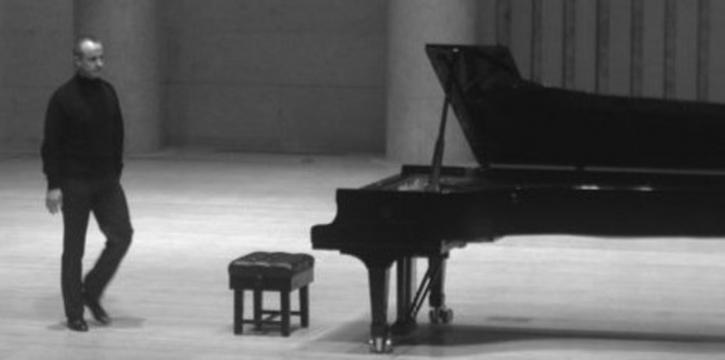 Wolfram Schmidt-Leonardi / Professor, Mannheim College of Music / Piano lessons
