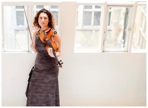 Raquel Castro / Professor of the Conservatoire Nationale de Catalonia / Violin Online Public Lessons