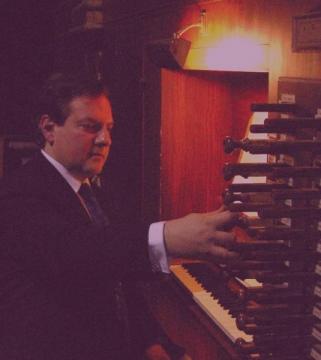 Roberto Maria Cucinotta / St. Piazzo Church Chief Organist Organist / Organ Lesson