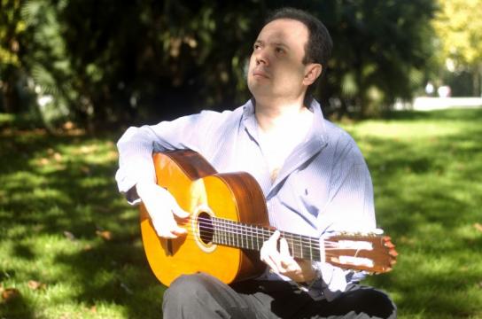 Rafael Andujar / Flamenco Guitar Maestro / Flamenco Guitar Lessons