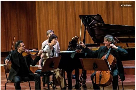 Tomoko Ogasawara / Lecturer at Freiburg University of Music / Piano Public Lesson