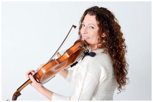 Raquel Castro / Professor of the Conservatoire Nationale de Catalonia / Violin Online Public Lessons