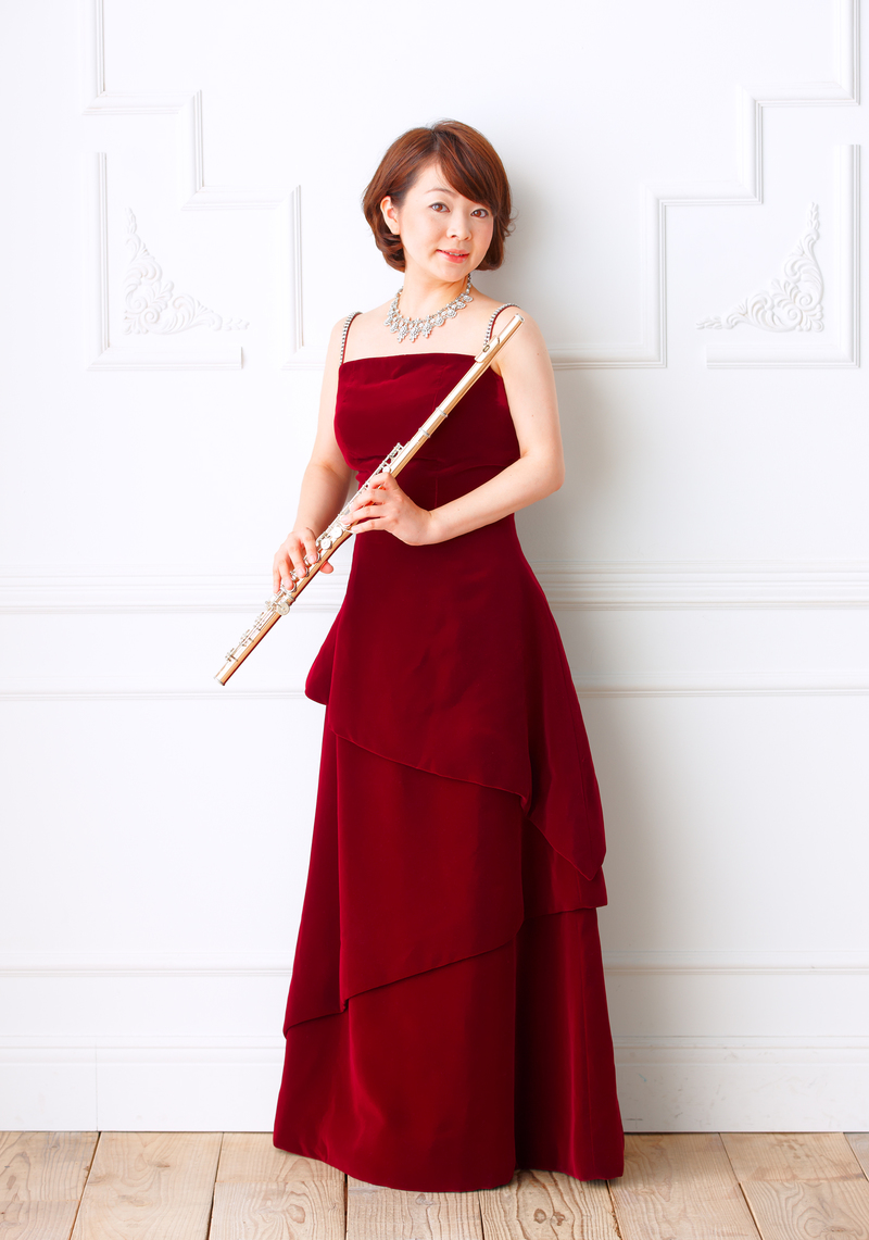 秋元真理子さん