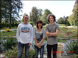 香田亜以さん