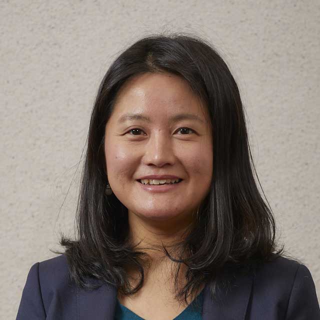 八代 悠子